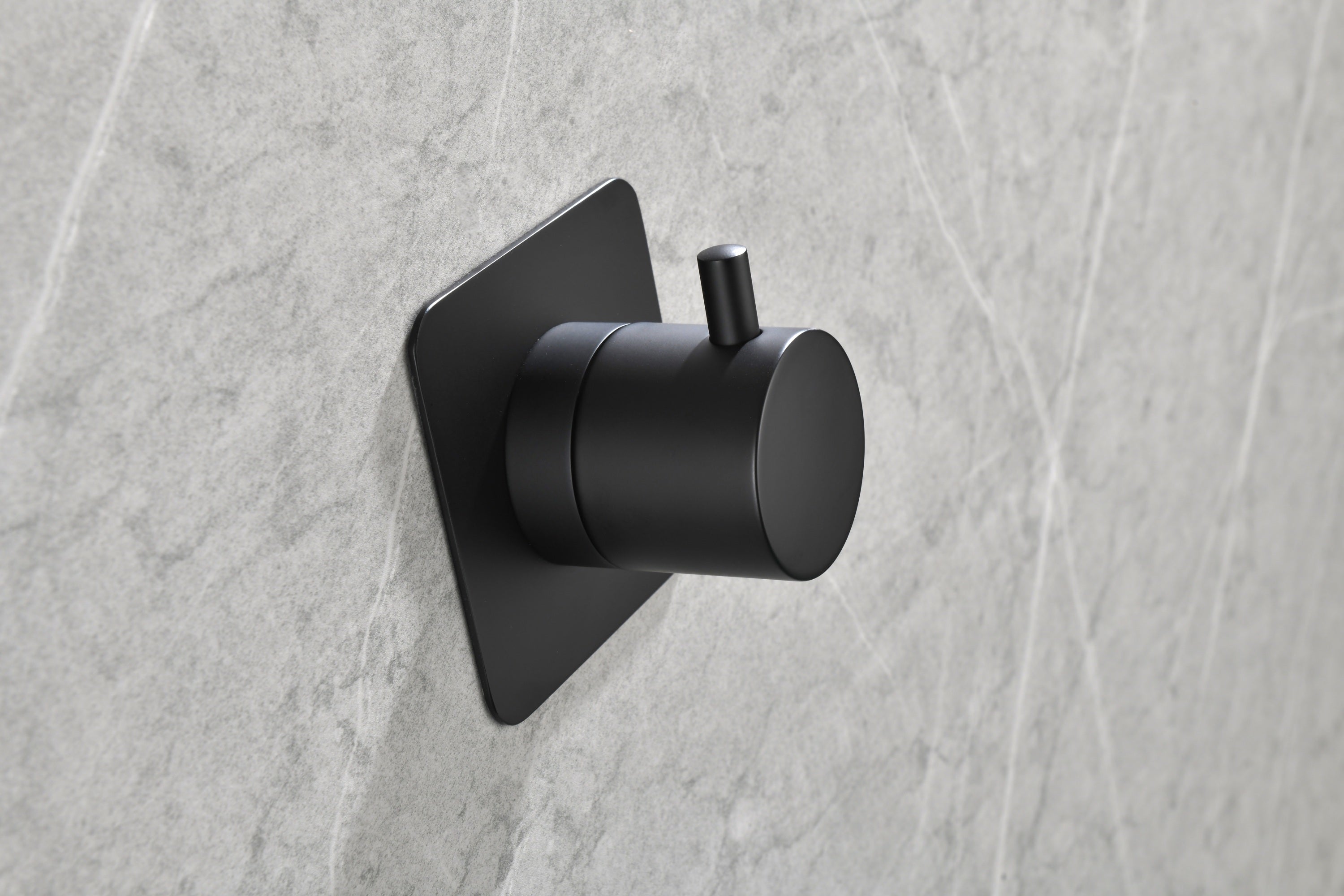 Master Shower Volume Control
Adjustable brass handle valve body, 1 piece