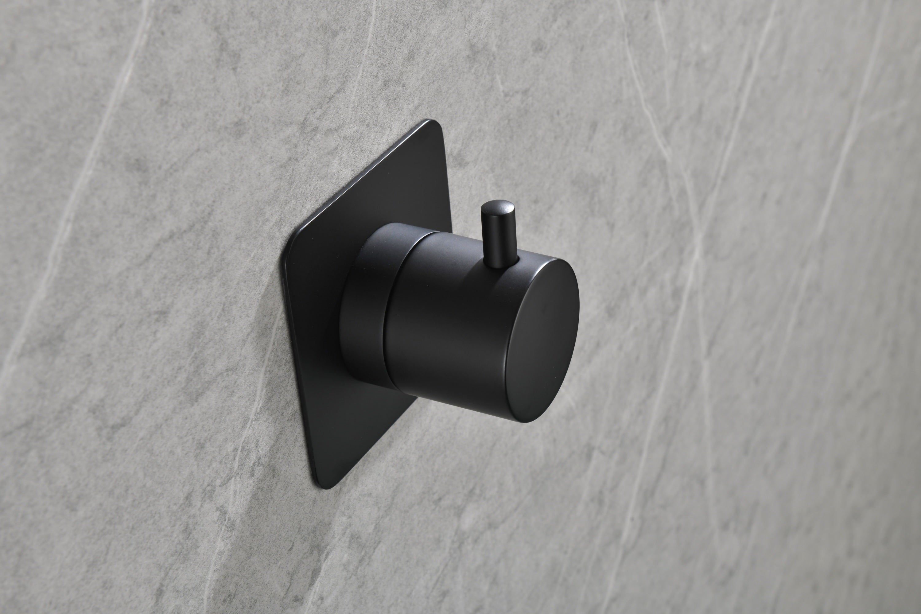 Master Shower Volume Control
Adjustable brass handle valve body, 1 piece