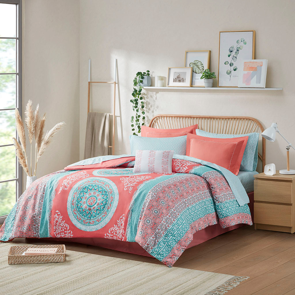 Queen Boho Comforter Set with Bed Sheets