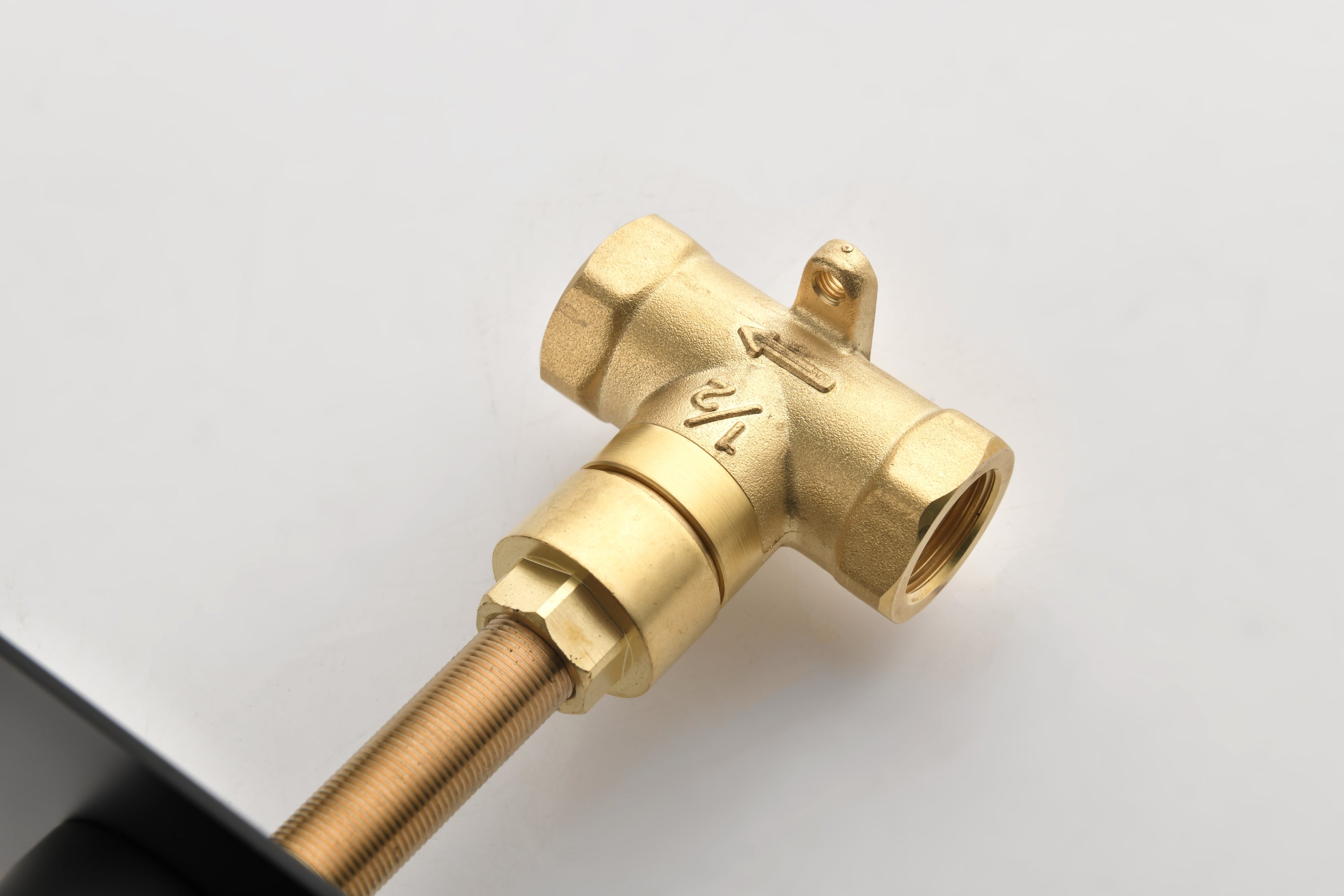3/4" cast metal volume control valve Master Shower Volume Control
adjustable Brass Handle Valve Body 1 Piece