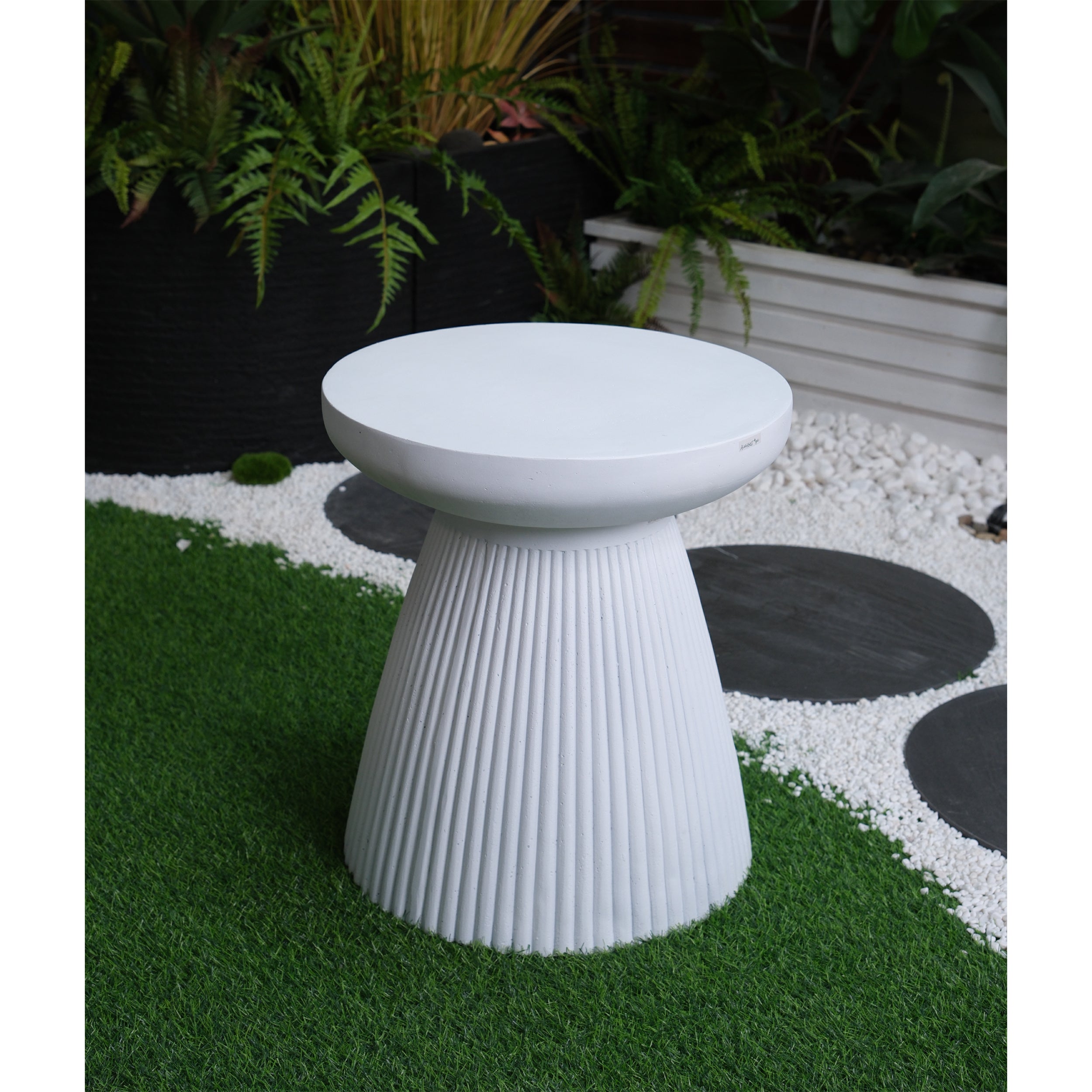 Decorative Garden End Table, 18.1" H Modern Heavy Duty Patio Sturdy Faux Terrazzo Accent Table Side Table Plant Table for Indoor Outdoor