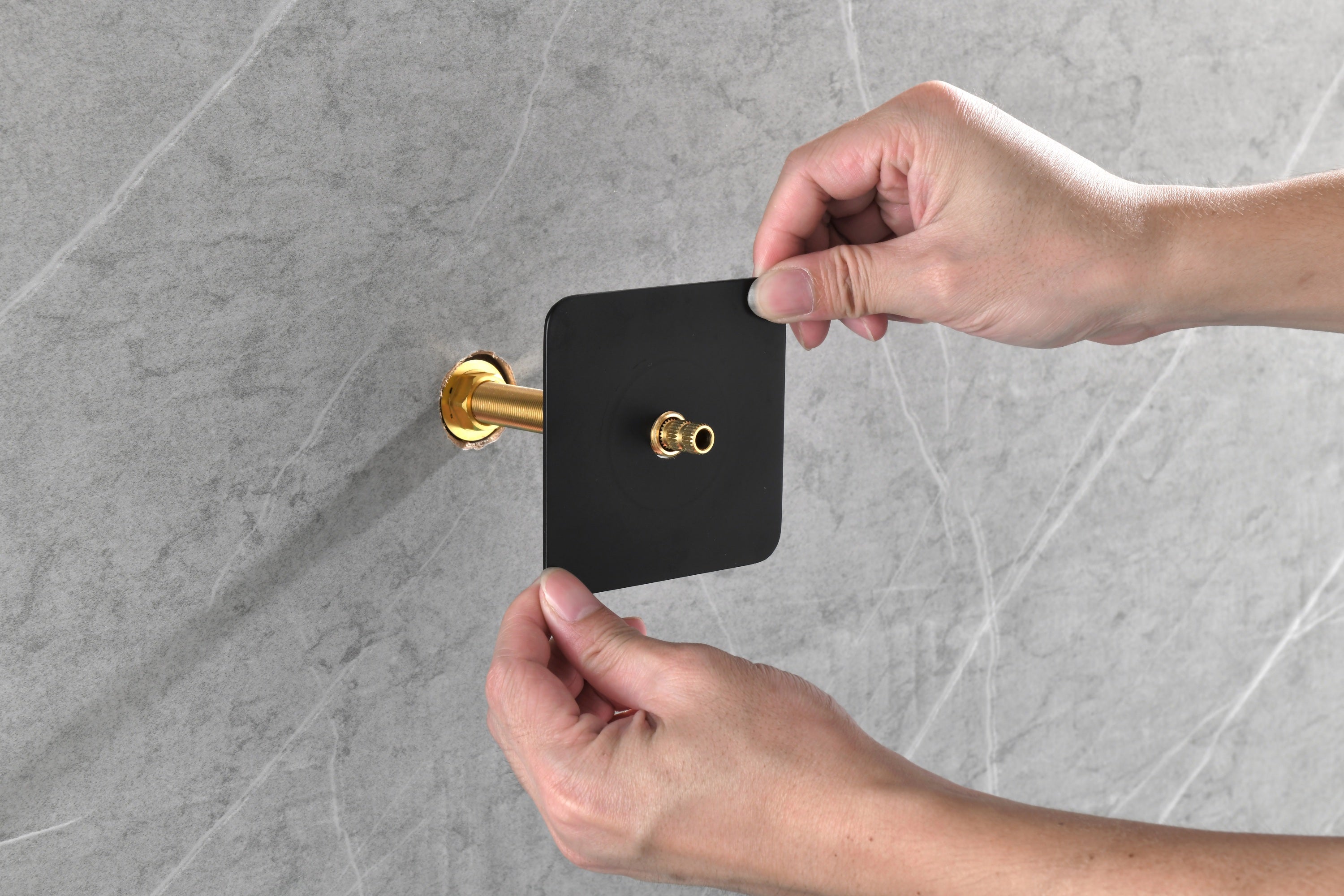 Master Shower Volume Control
Adjustable brass handle valve body, 1 piece each on the left and right