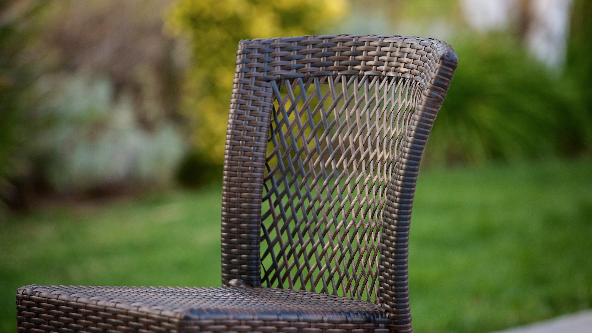FARLEY STACKING SIDECHAIR