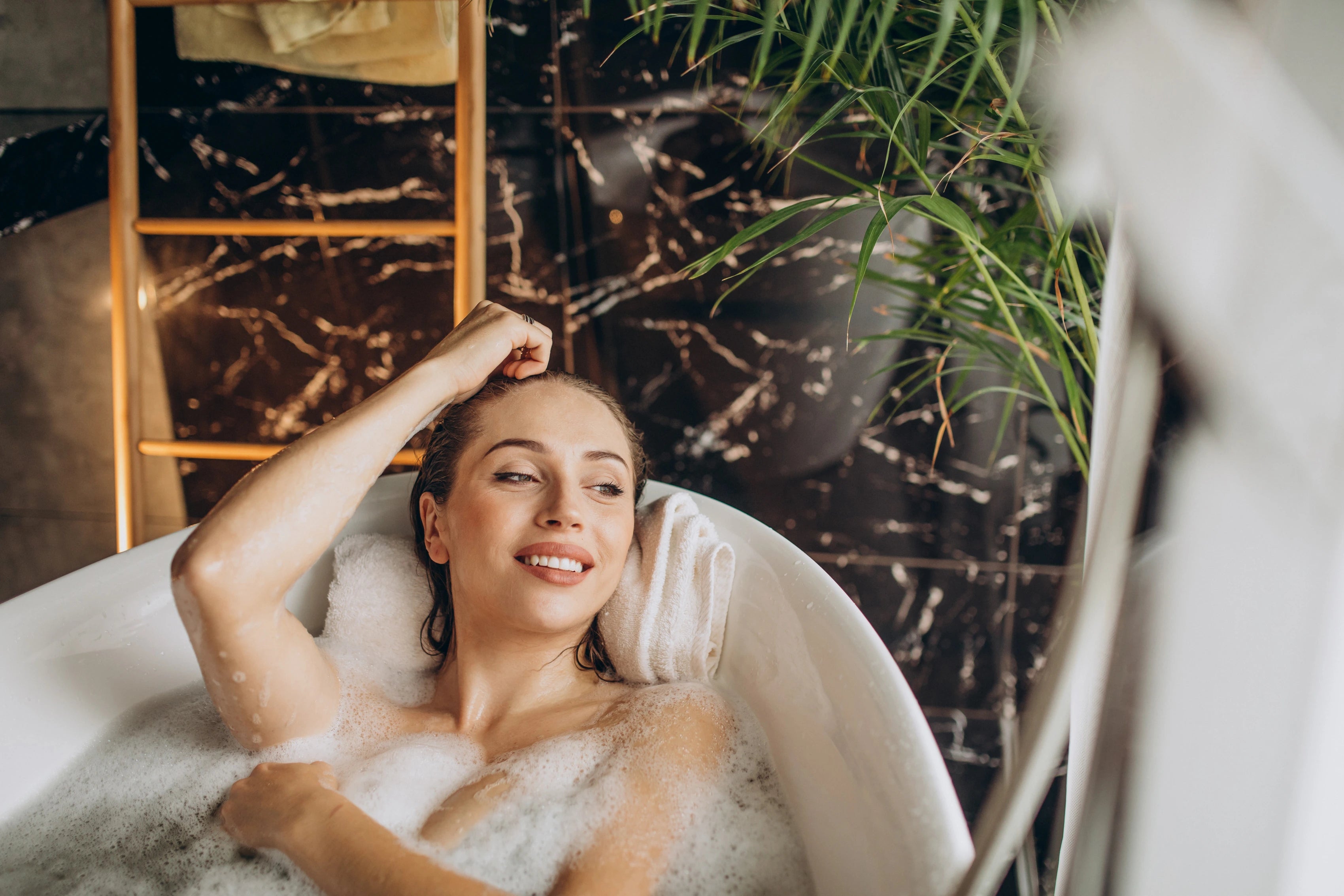 The Ultimate Guide to Tub Pillows: Elevate Your Bath Experience