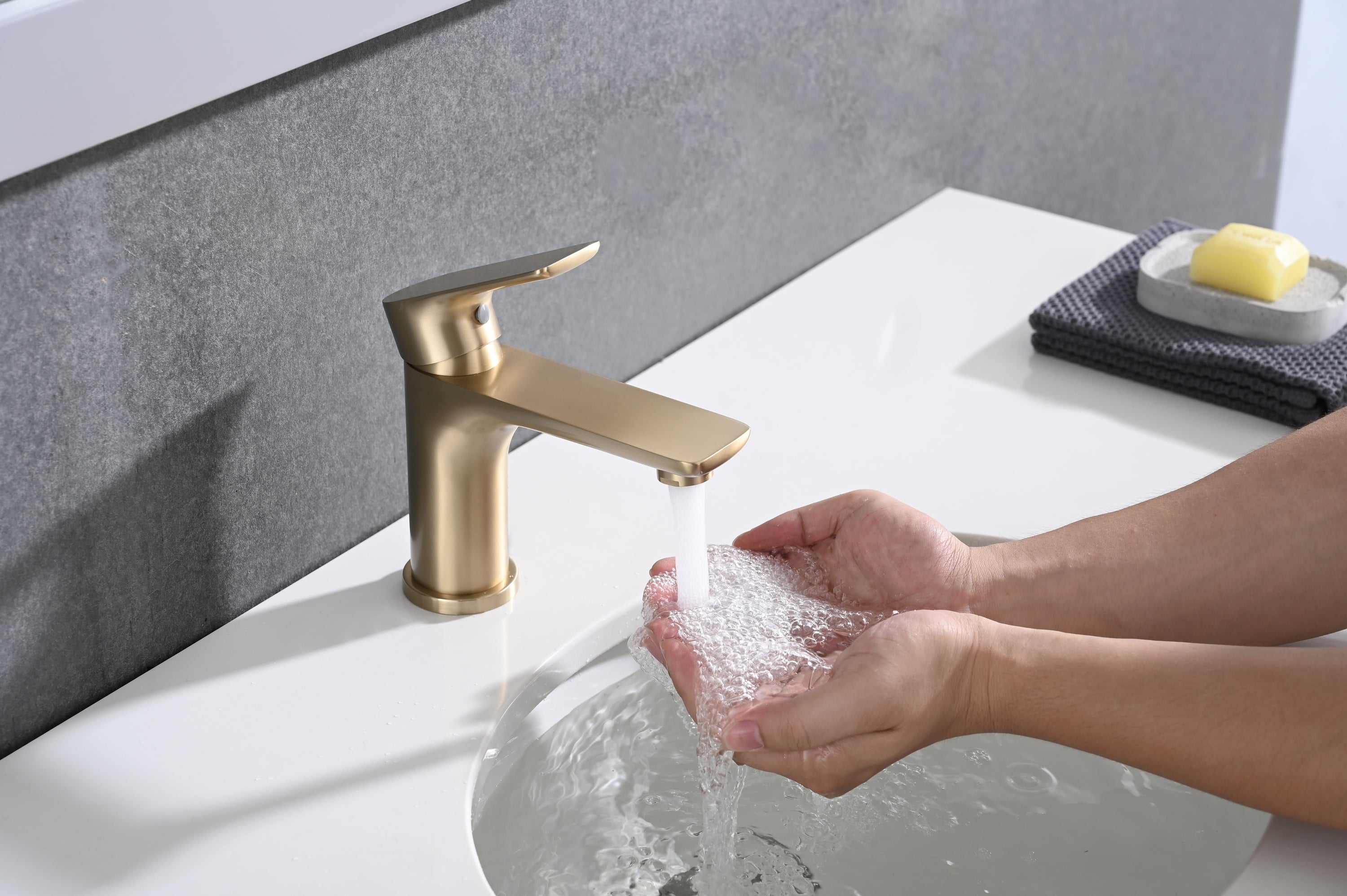 Single Handle Lavatory Basin Sink Faucet