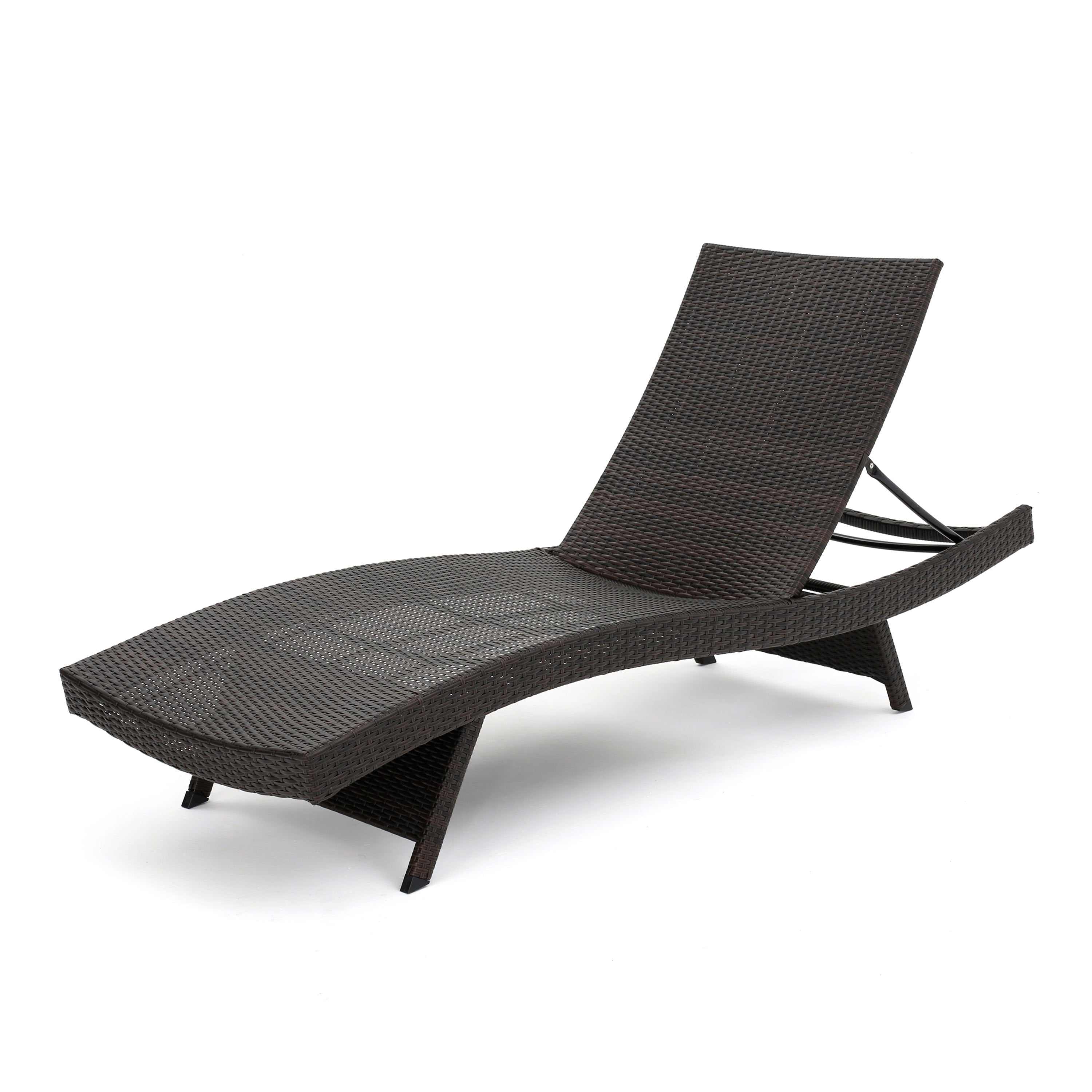 SALEM PE WICKER CHAISE LOUNGE