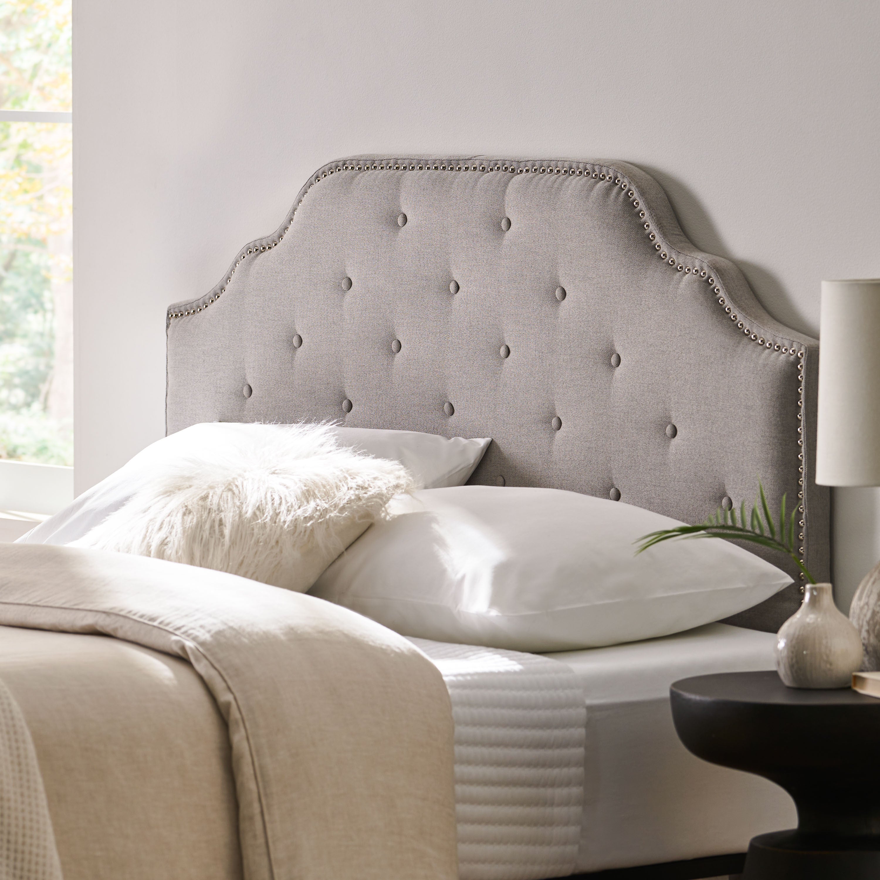 QUEEN&FULL SIZED HEADBOARD