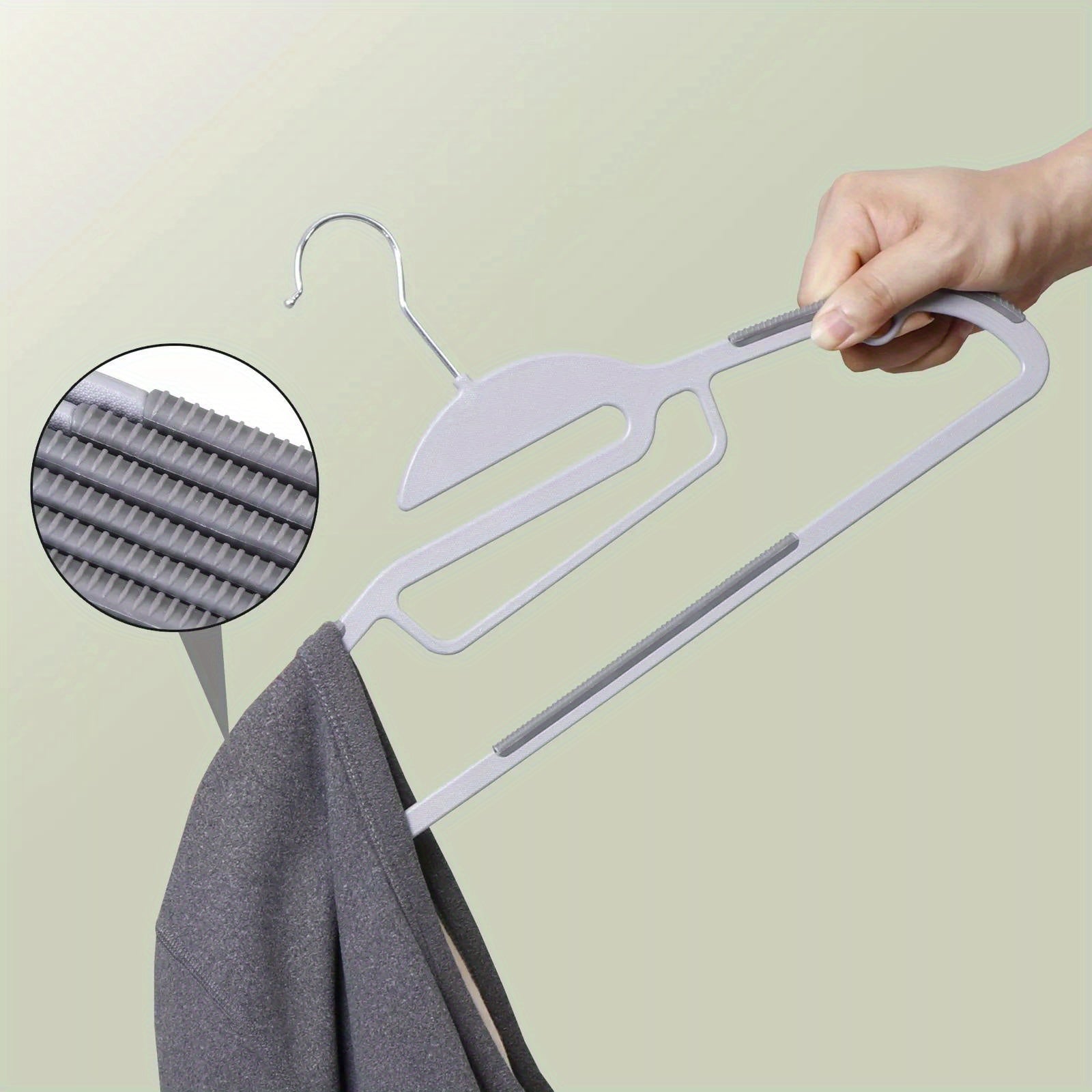 50Pcs Heavy Duty Versatile Plastic Hangers with Non-Slip TPR Pads and 360° Swivel Hook