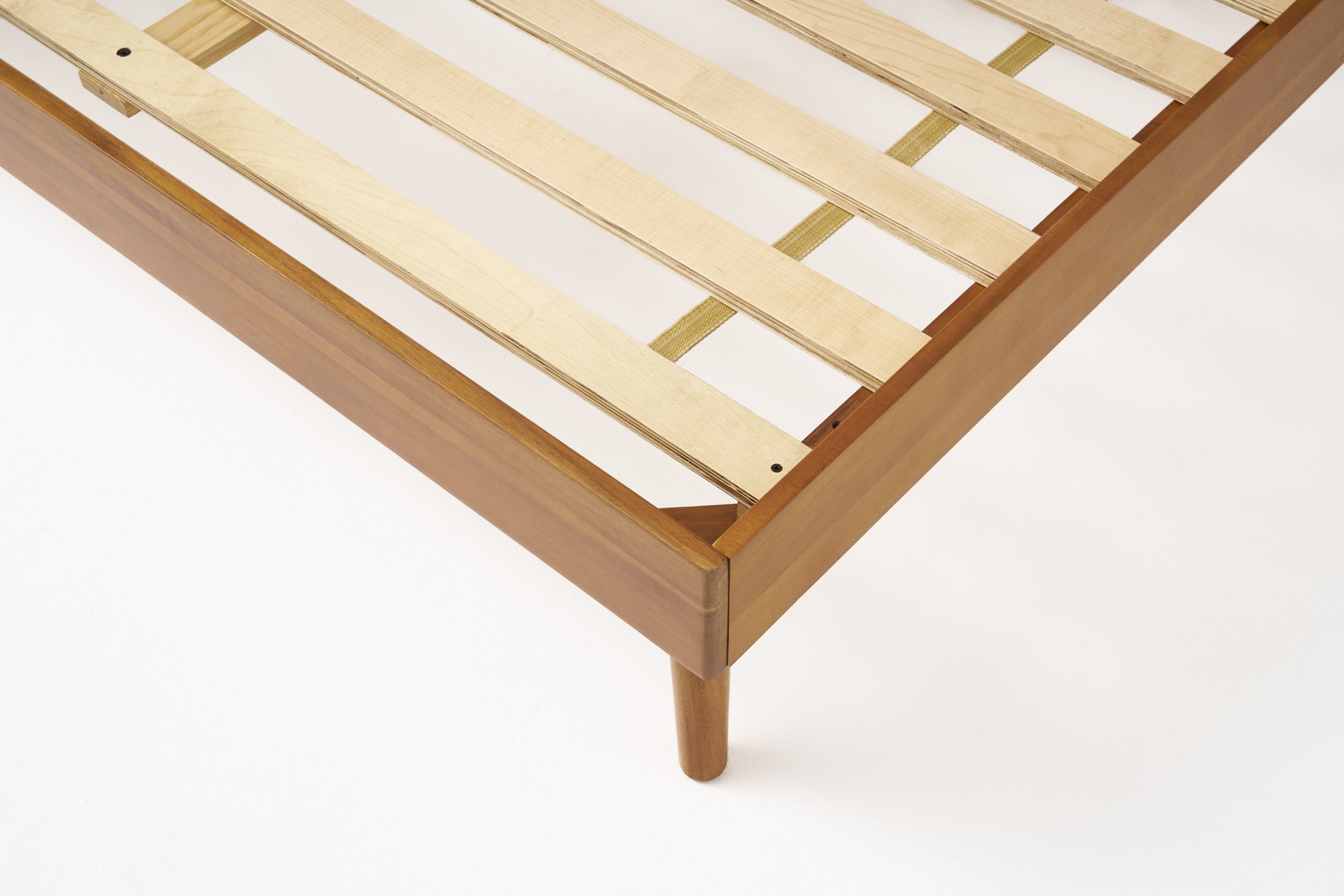 Cohron Solid Wood Platform Bed (King bed)