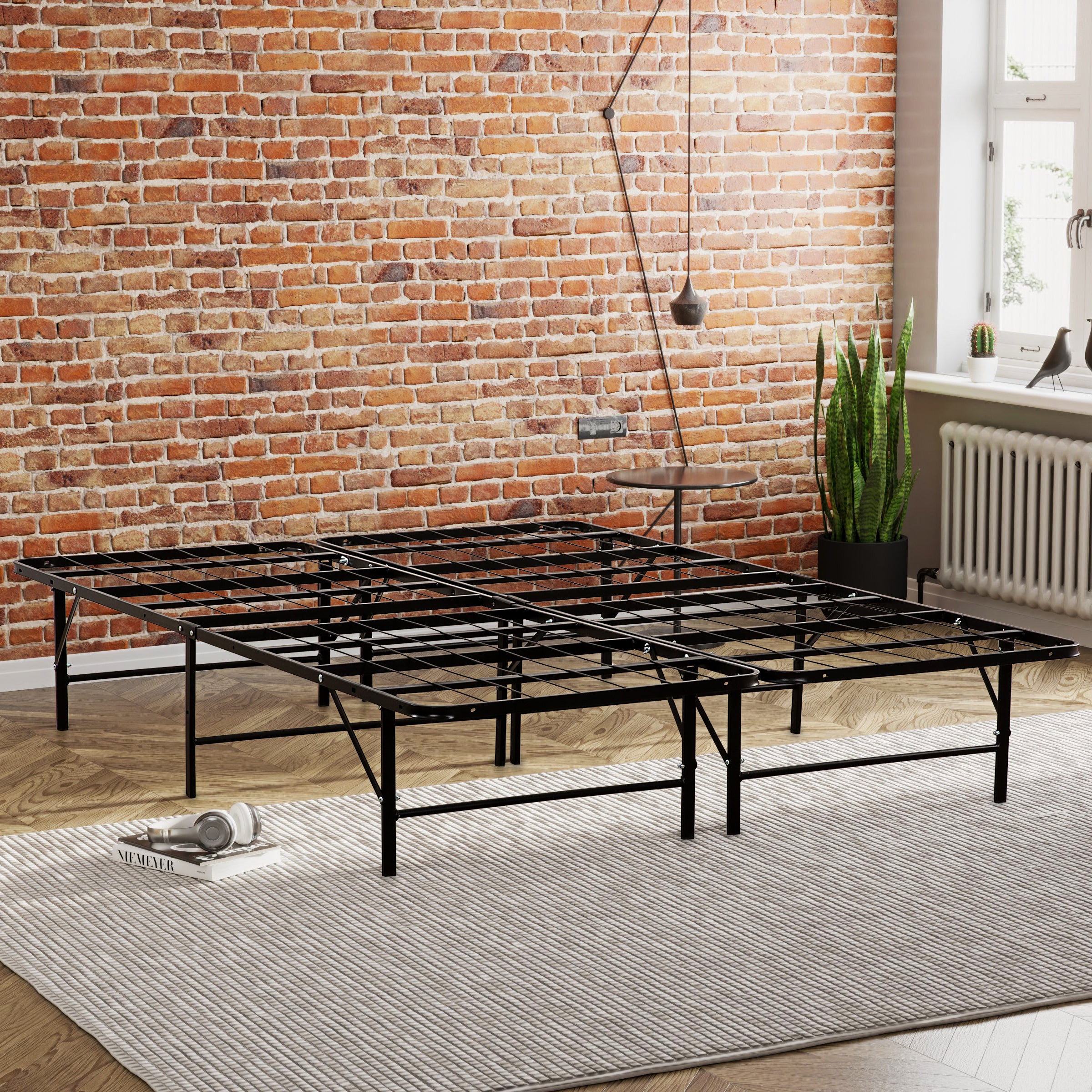 Metal Mattress Foundation Bed Frame, Queen Size Bed Base, Bedroom Furniture, Black