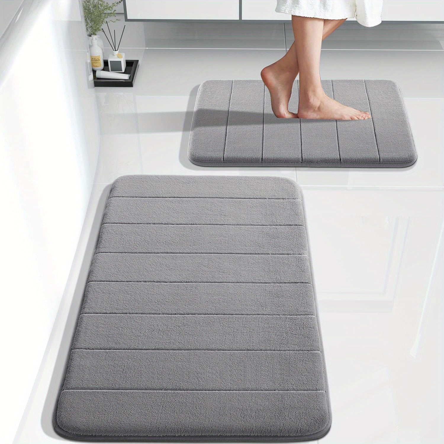 2-Piece Memory Foam Bath Rug Set – Soft, Absorbent, Quick-Dry & Machine Washable!