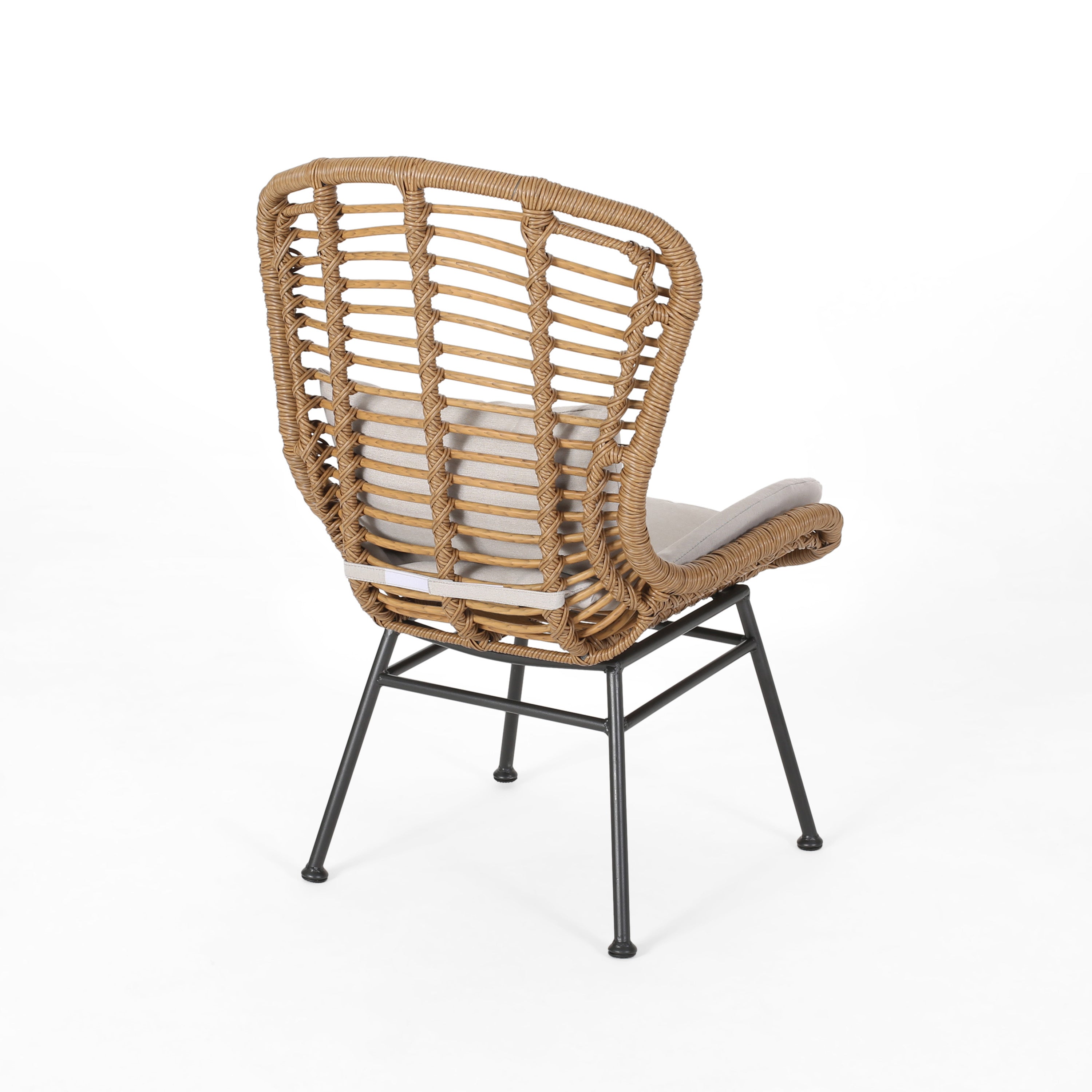 LA HABRA CHAIR