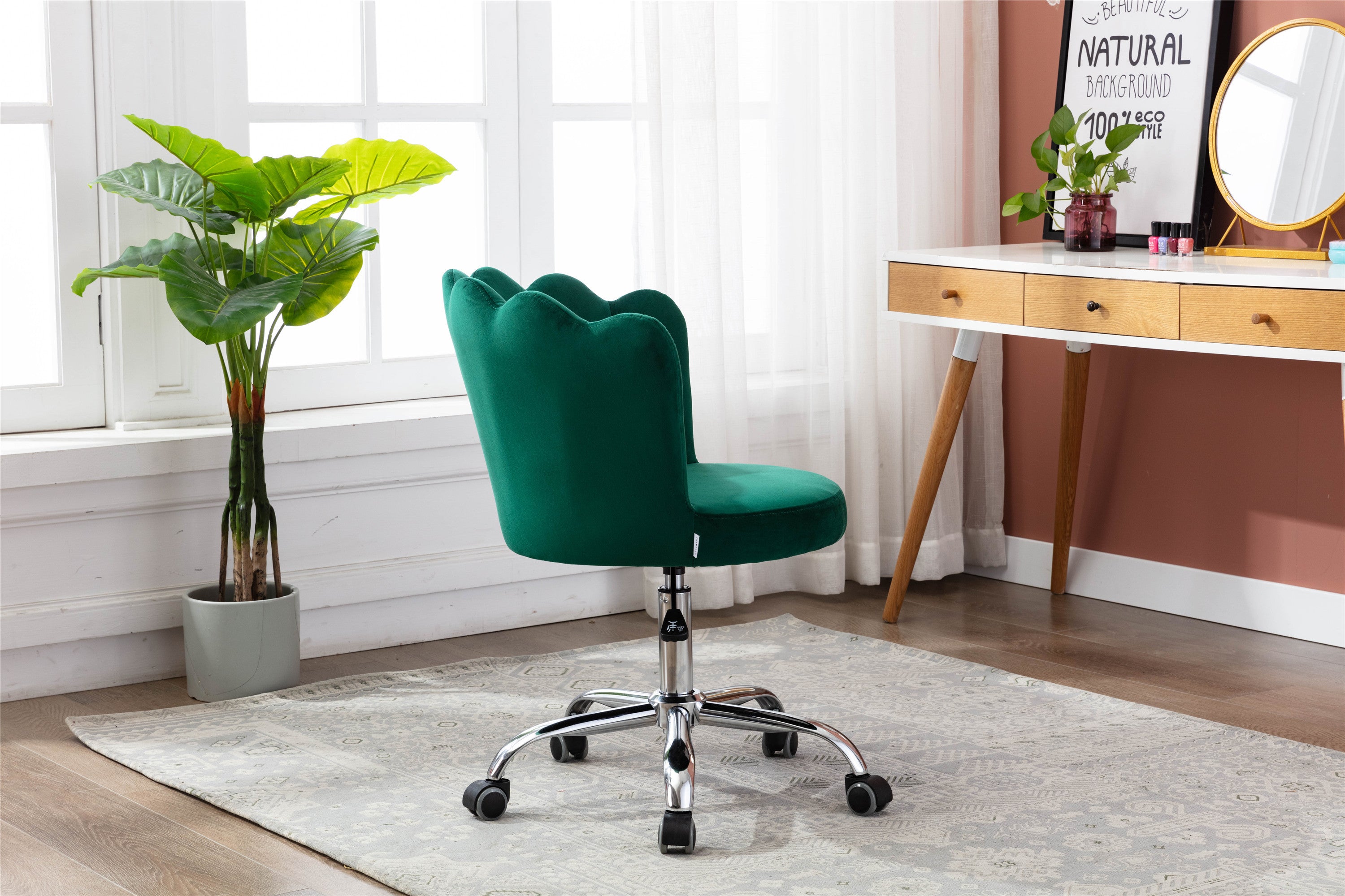 COOLMORE Velvet Home Office Chair with silver Base, Modern Cute Shell Back Upholstered Desk Chair for Vanity, Adjustable Swivel Task Chair for Office(Green Velvet)