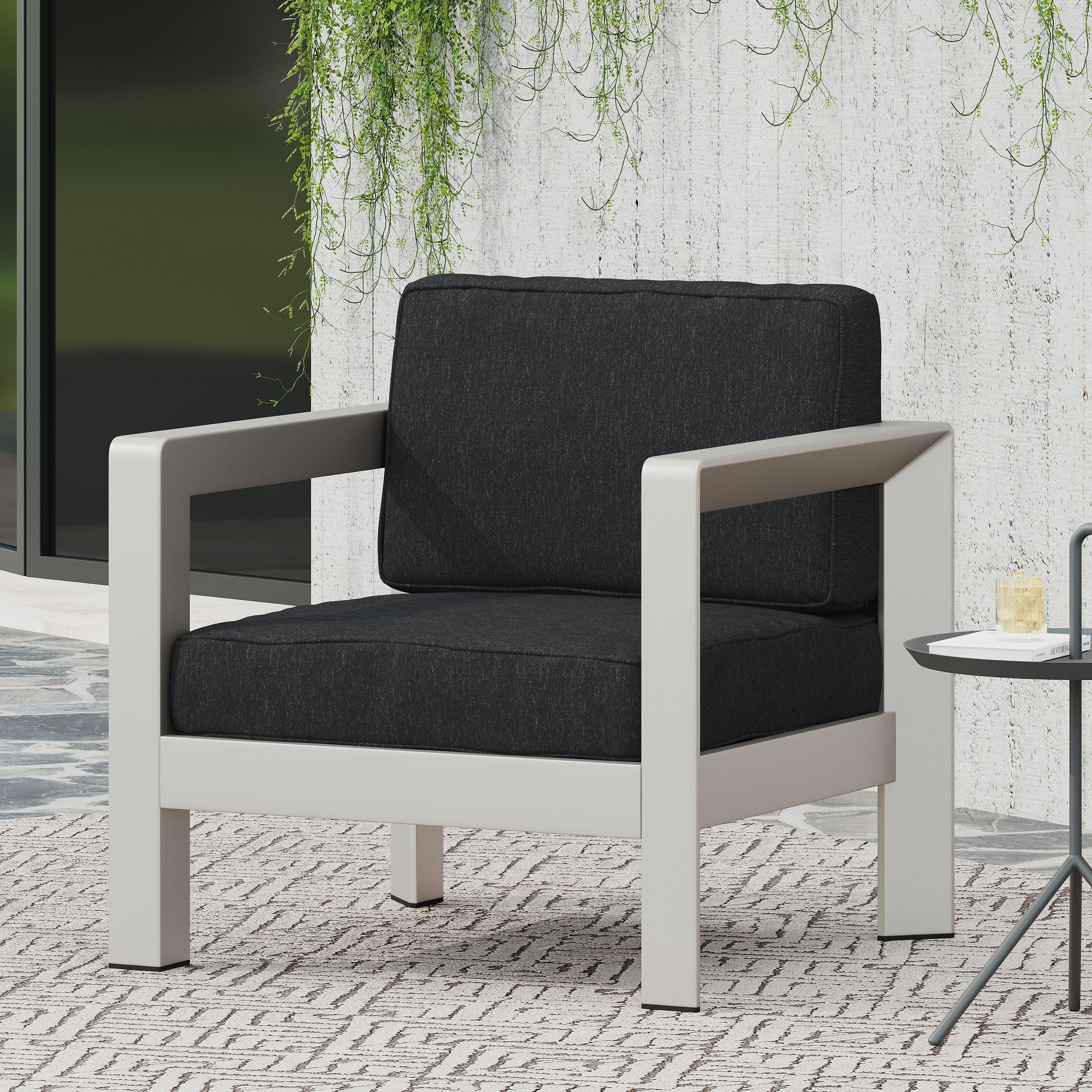 AVIARA MP1 CLUB CHAIR