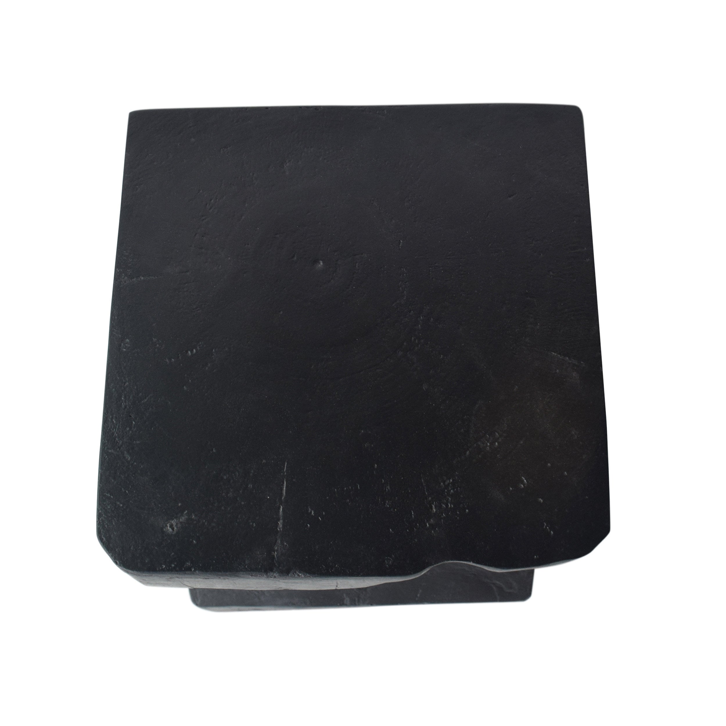 MAX SIDE TABLE