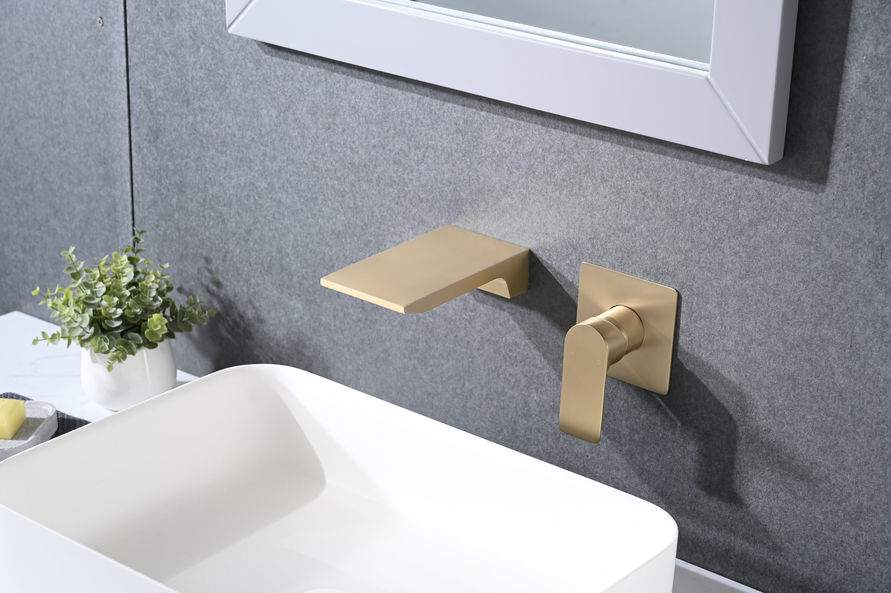 Wall Mount Waterfall Bathtub Faucet